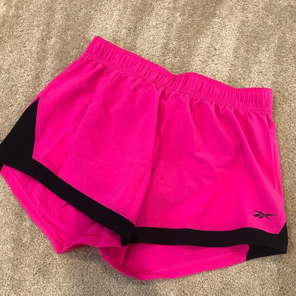 Reebok running/athletic shorts with liner